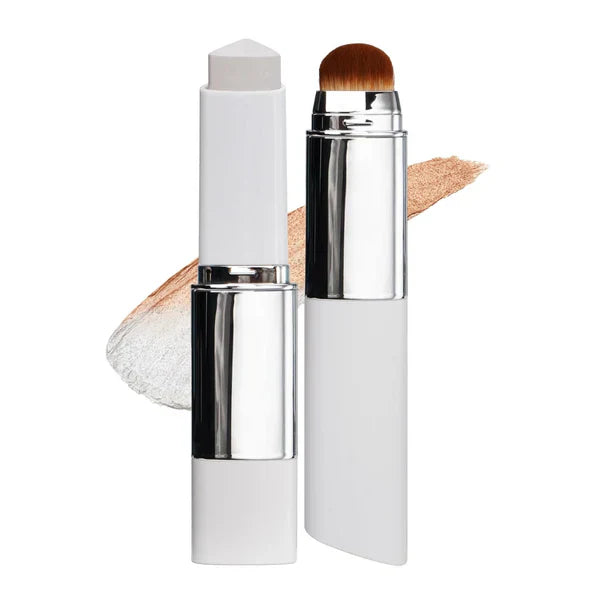 2-in-1-Foundation mit integriertem Pinsel